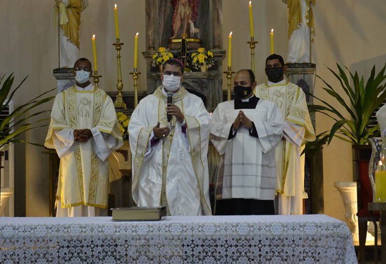 Bispo Diocesano – Diocese de Ipameri